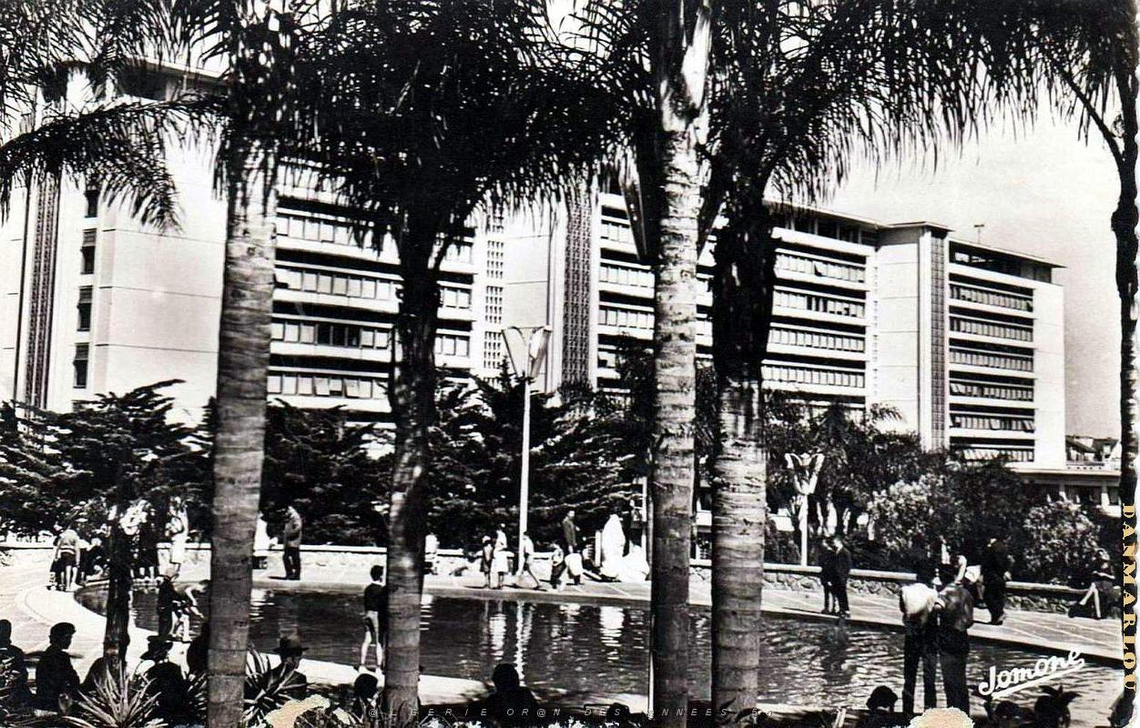 Alger - Jardin du Gouvernement General.jpg